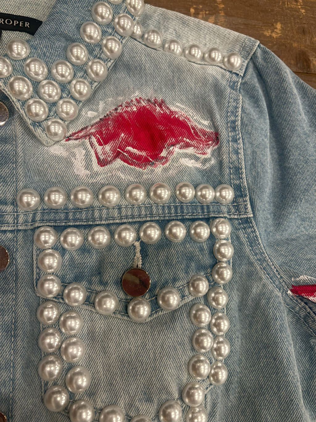 THE PEARLS & PIGSKIN | one-of-one